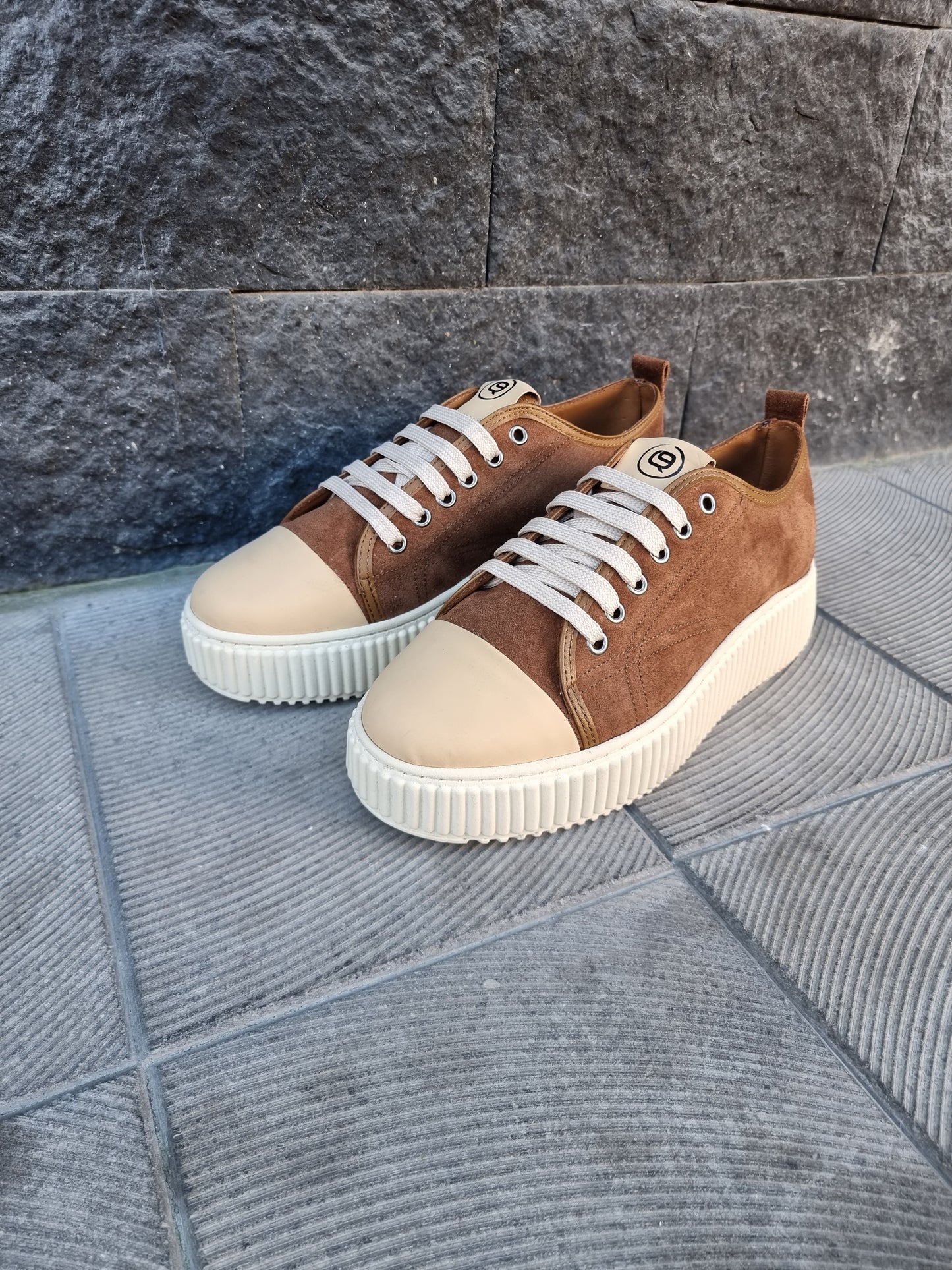 sneakers mega in camoscio bruciato+beige