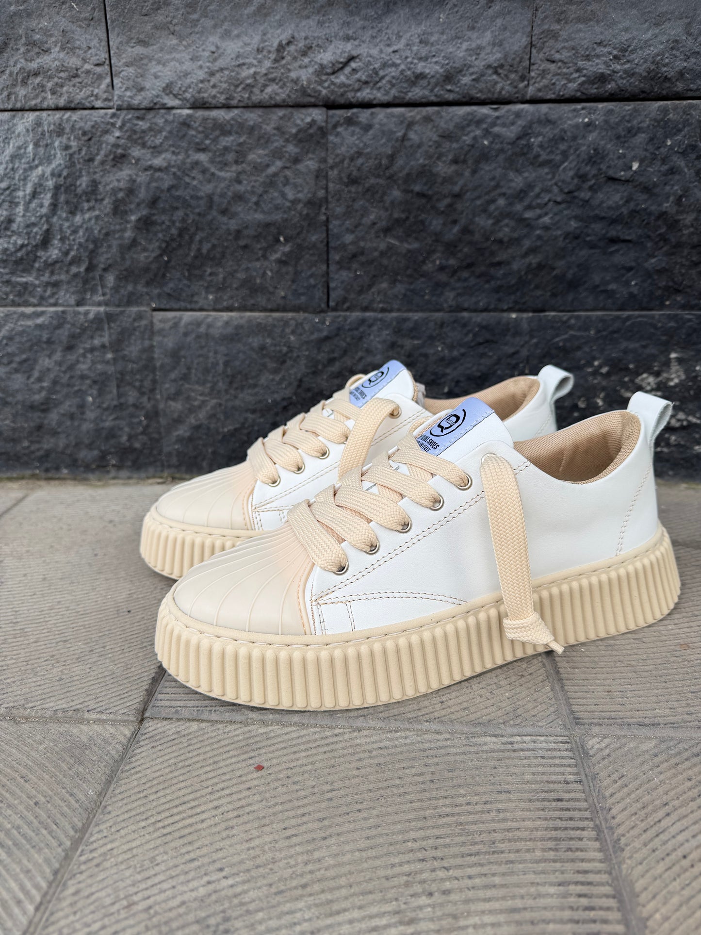 Sneakers in pelle