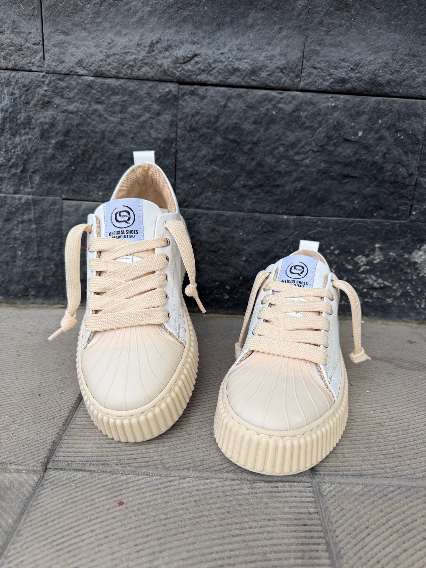 Sneakers in pelle