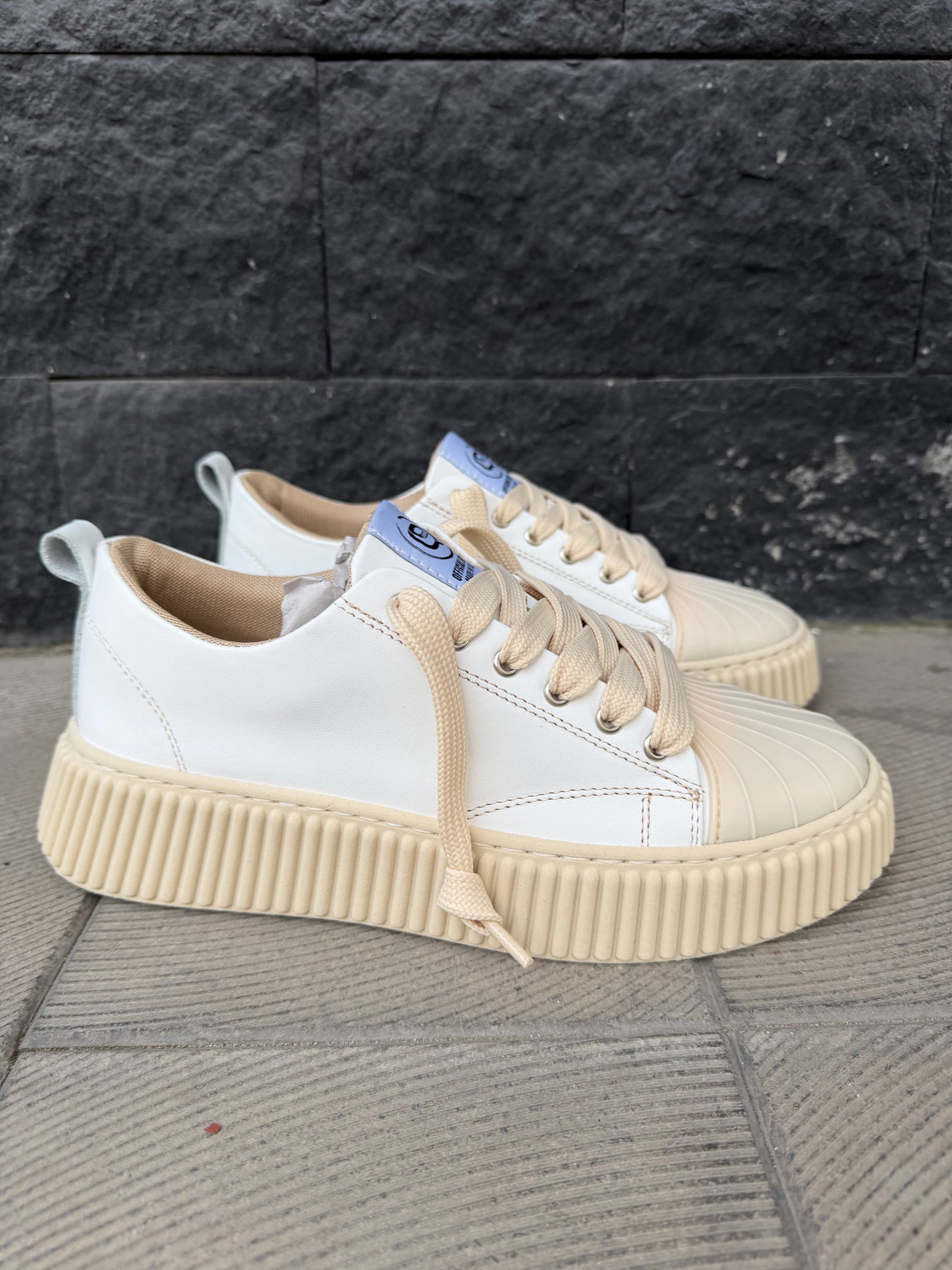 Sneakers in pelle