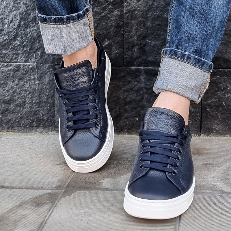sneakers in pelle bottolato blu